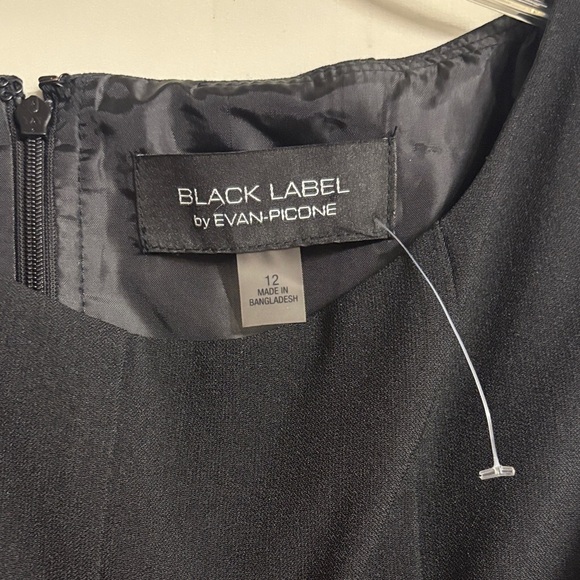 Evan Picone Classic Black Midi Dress Size 12 - Picture 2 of 5